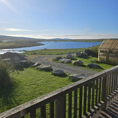 North Uist Lodges Tigharry Room photo