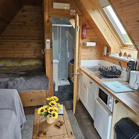 North Uist Lodges Tigharry Room photo